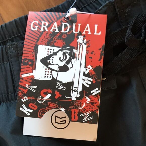 NEW Gradual Mens Charcoal Swim Trunks - Picture 3 of 6